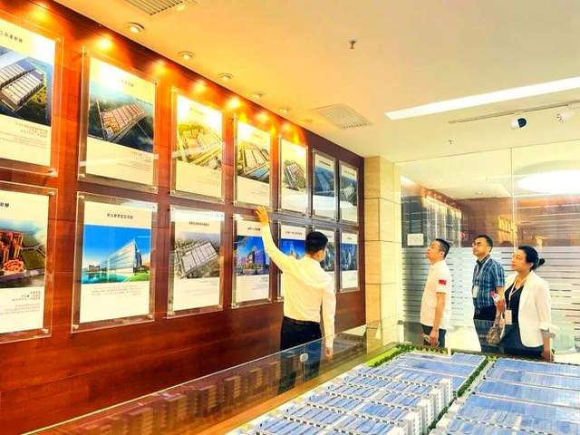 广东丝印亚克力面板印刷